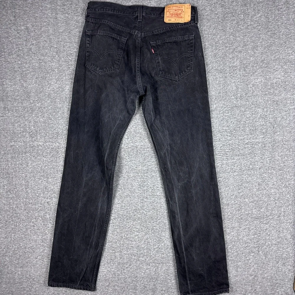 Vintage Levis 501 Jeans Mens 34x34 Black Denim Straight Leg Button Fly USA‎ 90s